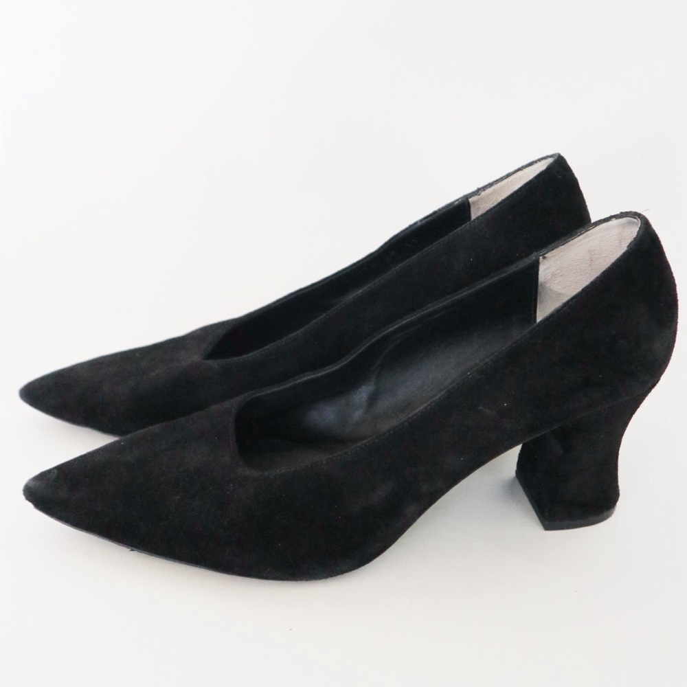 Freda Salvador Black Suede Pump